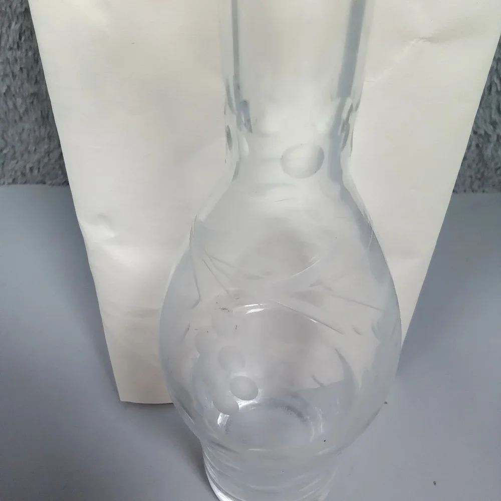 Vintage Etched Glass Bud Vase Ruffled Rim Grape Vine Motif Clear 7.25‎ Inch